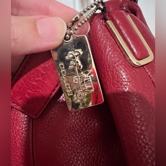 VTG Coach Purse Madison Phoebe Red Pebbled Leather Hobo Shoulder Bag Large Y2K - Picture 16 of 16